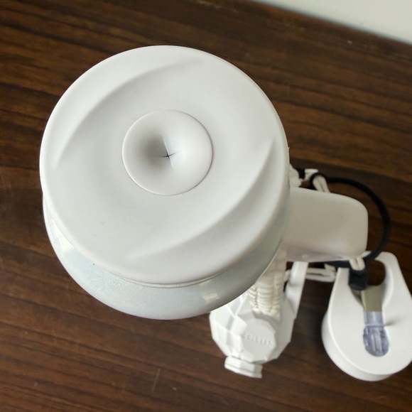 COLDEST white holographic metallic sparkle water bottle travel reusable 3 lids - Picture 4 of 8